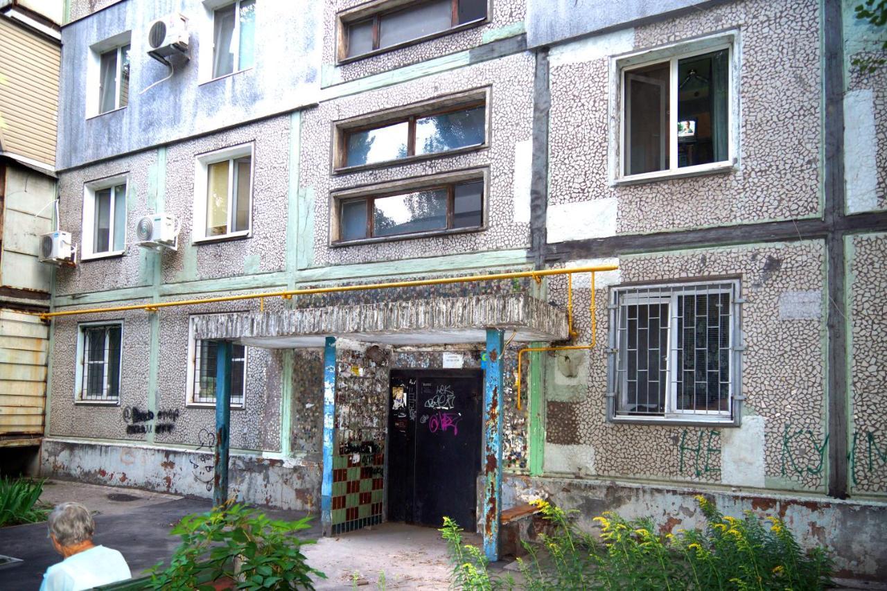 2 Rooms Semi-luxury Apt on 39-H Nezalezhnoi Ukrаiny Street next to the city council  Запорожье Экстерьер фото
